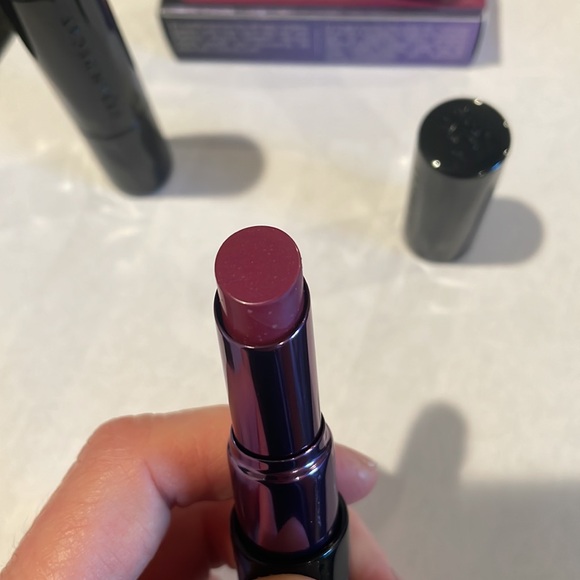 Urban Decay “Matte After Dark” - Picture 5 of 11